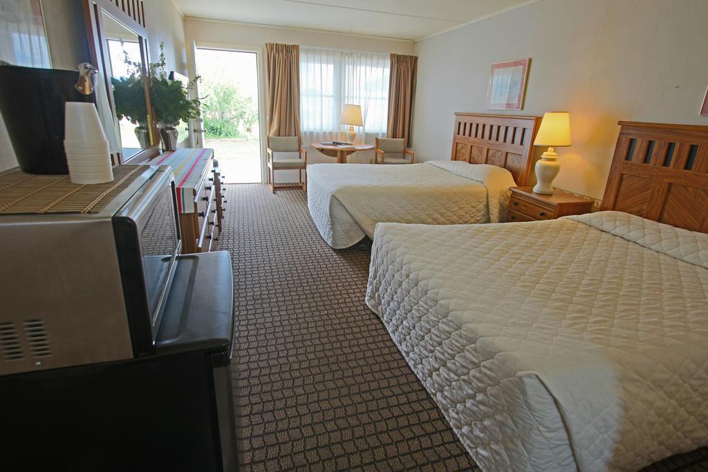 Colton Court Motor Inn Кейп-Мэй Номер фото